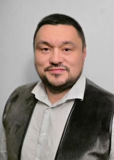 Russell Akeeagok
